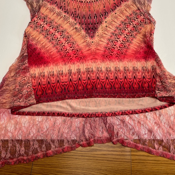 Womens One World Live and Let Live high low top with Lace & Studs Size Small JD - Picture 6 of 9